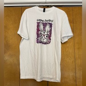 CLEARANCE White Graphic Women’s Shirt NWOT